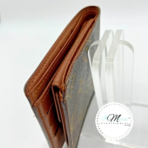 Authentic Louis Vuitton Wallet - Picture 5 of 17